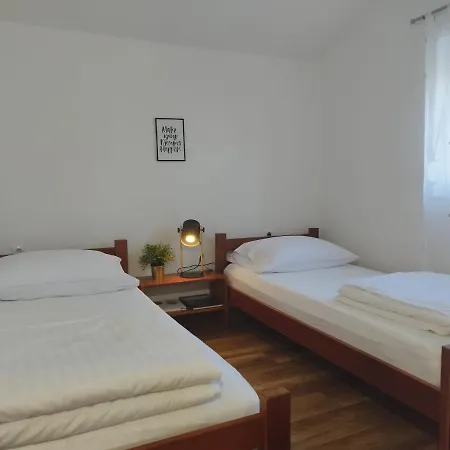 Kucica Apartment