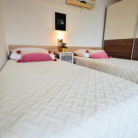 Kucica Apartment Zadar