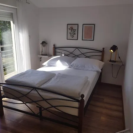 Apartment Kucica Zadar